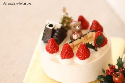 xmascake　クリスマスケーキ　生クリーム　イチゴ　クマサンタ