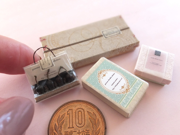 miniature chocolate Valentine
