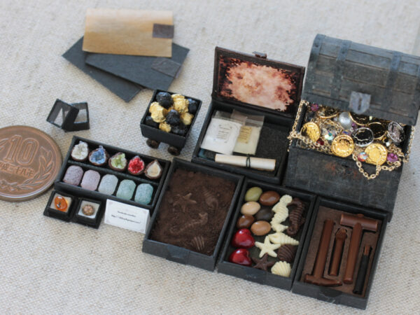 miniature mineral ore handmade ミニチュア 石磨き 宝箱 鉱物 