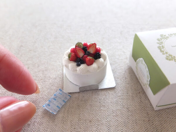 ミニチュア ベリーケーキ miniature berry